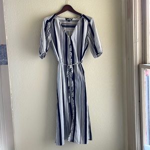 Fashion Union button up dress